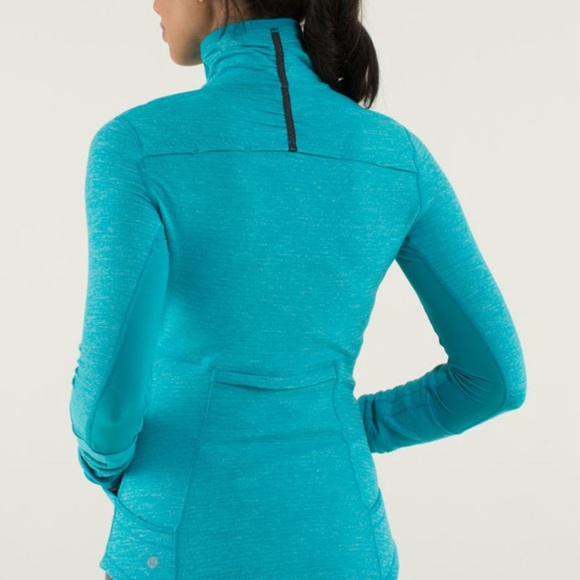 Lululemon Base Runner 1/2 Zip
Mini Check Pique Surge Heathered Surge / Surge - Picture 2 of 9